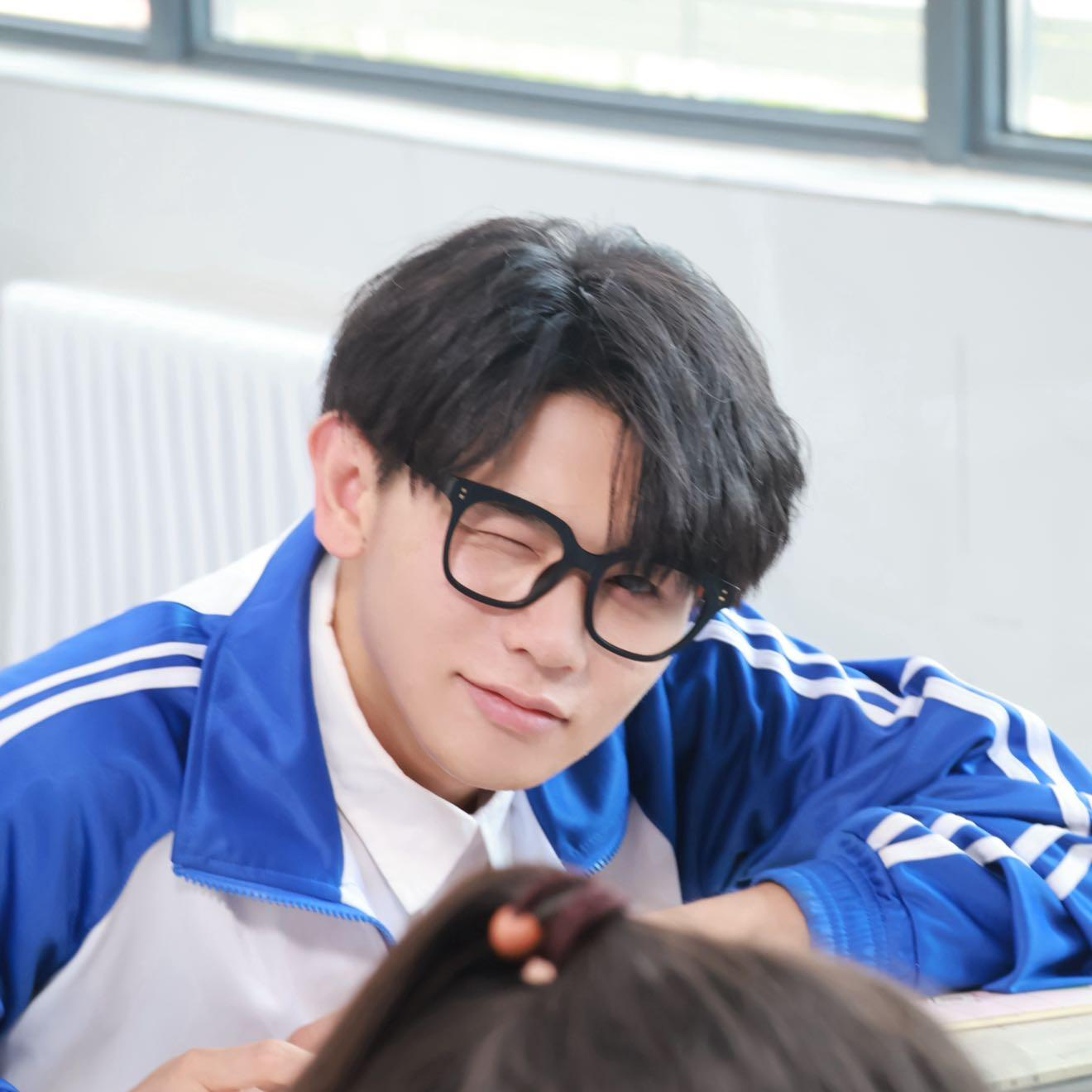 杨子康头像